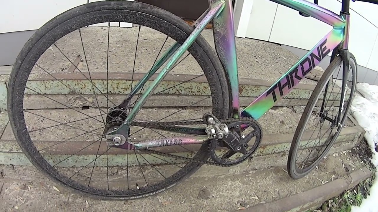 fixed gear throne