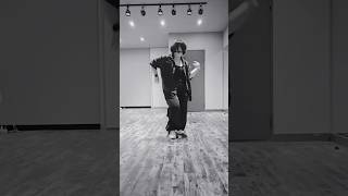 리듬 타는데 딱 좋다🔥 #경고 #타샤니 #리듬 #리듬타기 #바운스 #막춤 #freestyle  #freestyledance #프리스타일 #y2k #y2kmusic