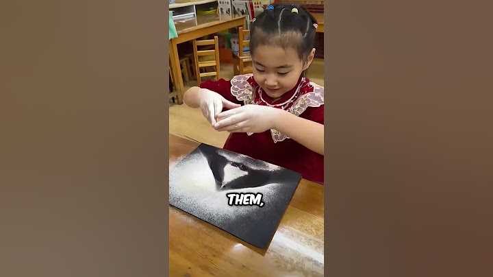 This Teacher Teaches Her Students How to Draw 😮