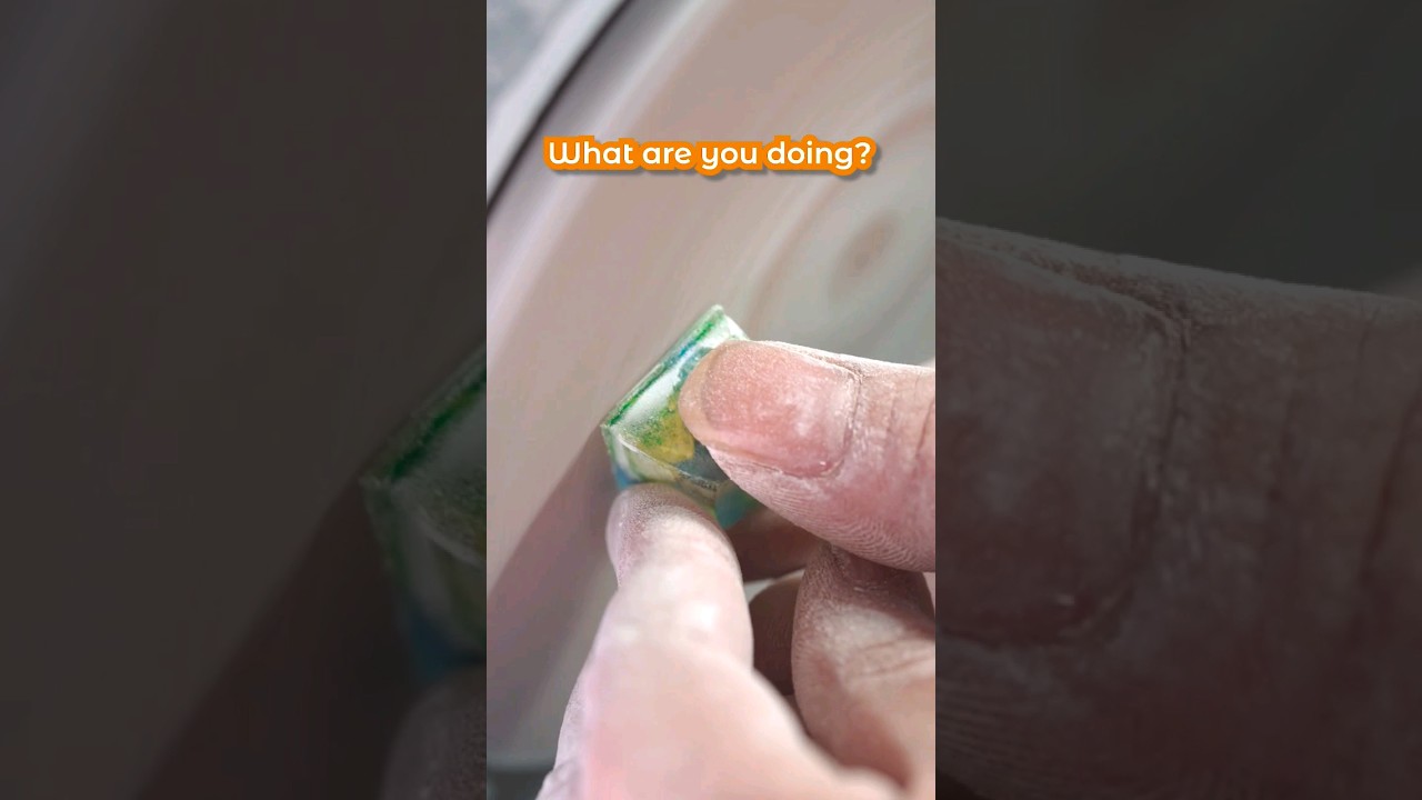 Accidentally scratching a keycap 70$ and the end... 😱 