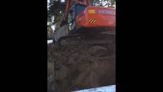 видео Аренда гусеничного экскаватора Hitachi ZX 180