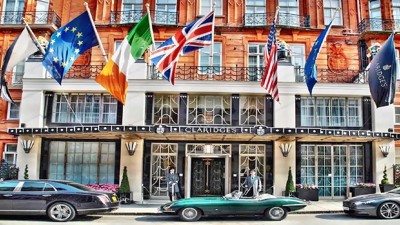 Claridge's Hotel London: Art Deco Luxury – Walk Around London