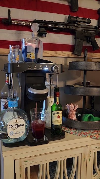 Black+Decker Unveils a Cordless Bev Cocktail Machine at CES – Robb