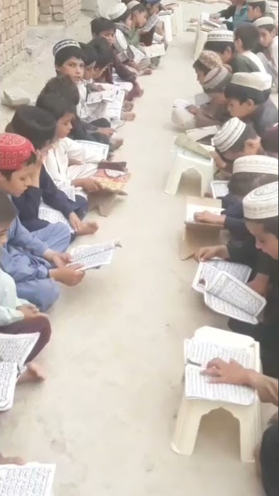 Pakistani Qari Ka Khubsurat Awaz Main Tilawat Quran | تلاوت قرآن