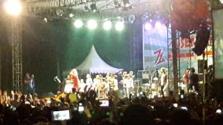 ZASKIA GOTIK - TARIK SELIMUT - DI KOTA PALANGKA RAYA, HARI MERDEKA RI YG KE 71 thun. Tgl 20-08-2016.