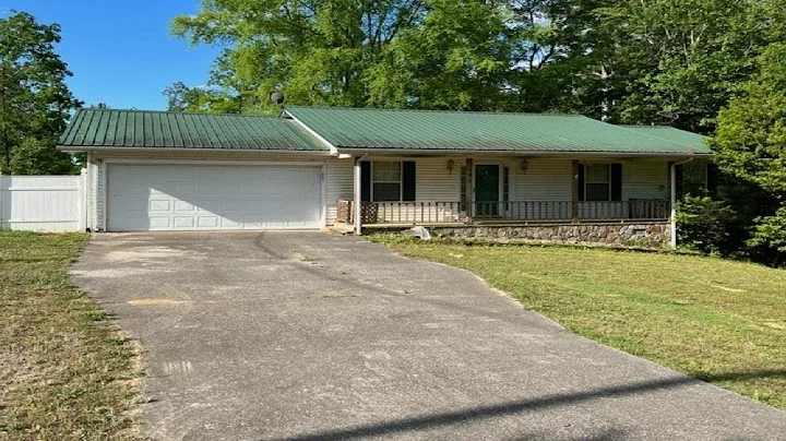160 Ellis Circle, CHATSWORTH, GA Presented by Emil...