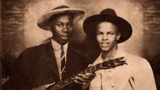 Robert Johnson - Crossroad Blues chords