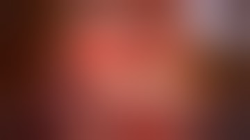 CODE VEIN - Tráiler de Personaje: Oliver Collins | PS4, XB1, PC