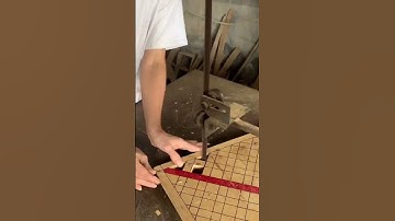 How to-Building by removing excess wood with crude iron wire easily creates the shape #shorts