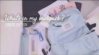 what's in my backpack ~ 🎒