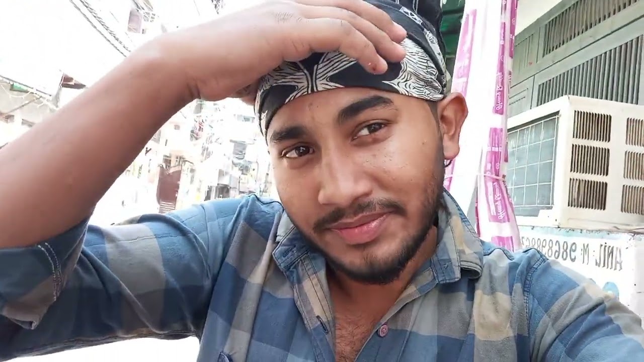 Ye bhai kya kar raha he😔