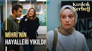 Mihri'nin aşkı boğazında düğümlendi! | Kızılcık Şerbeti 44.  Resimi