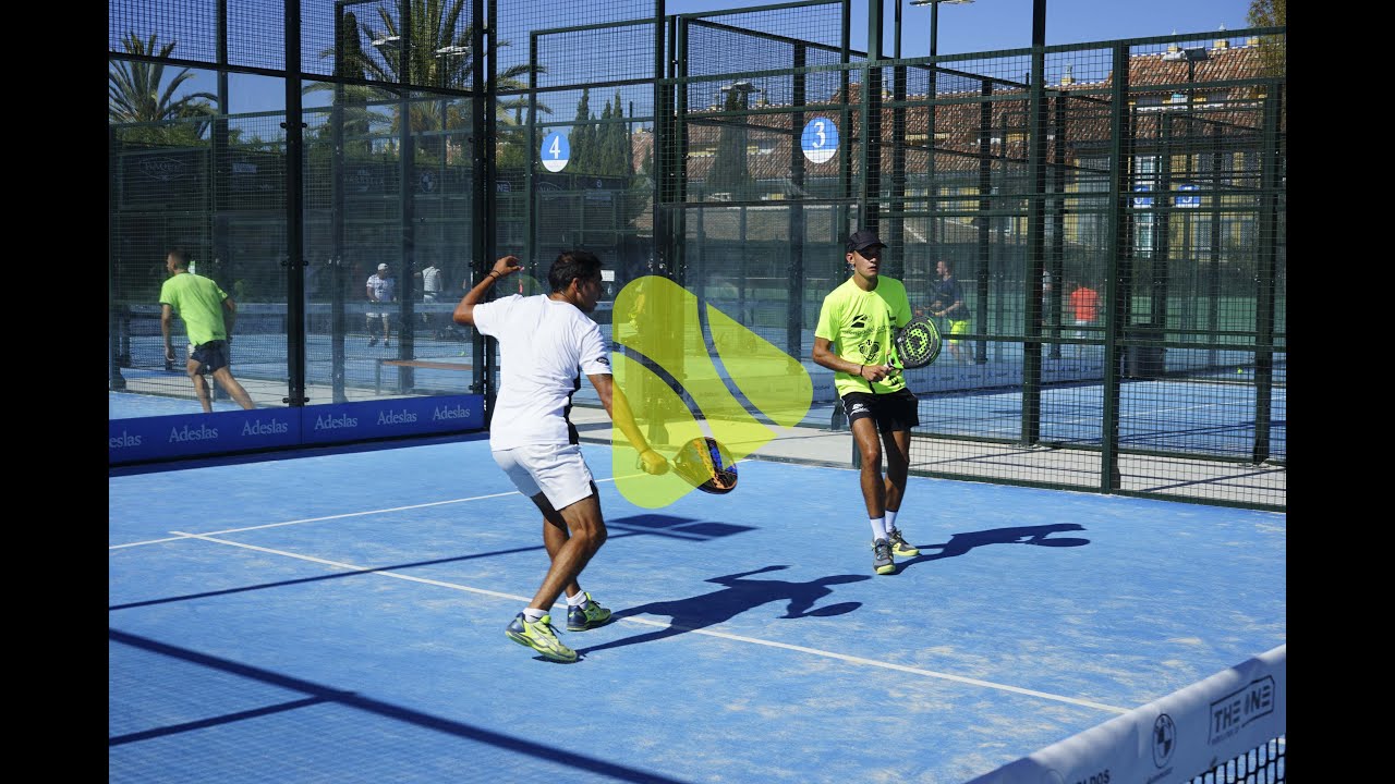 Cuando se puede invadir el campo contrario en padel