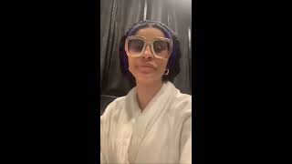 Cardi B - Speaks Fluent Spanish (IG)