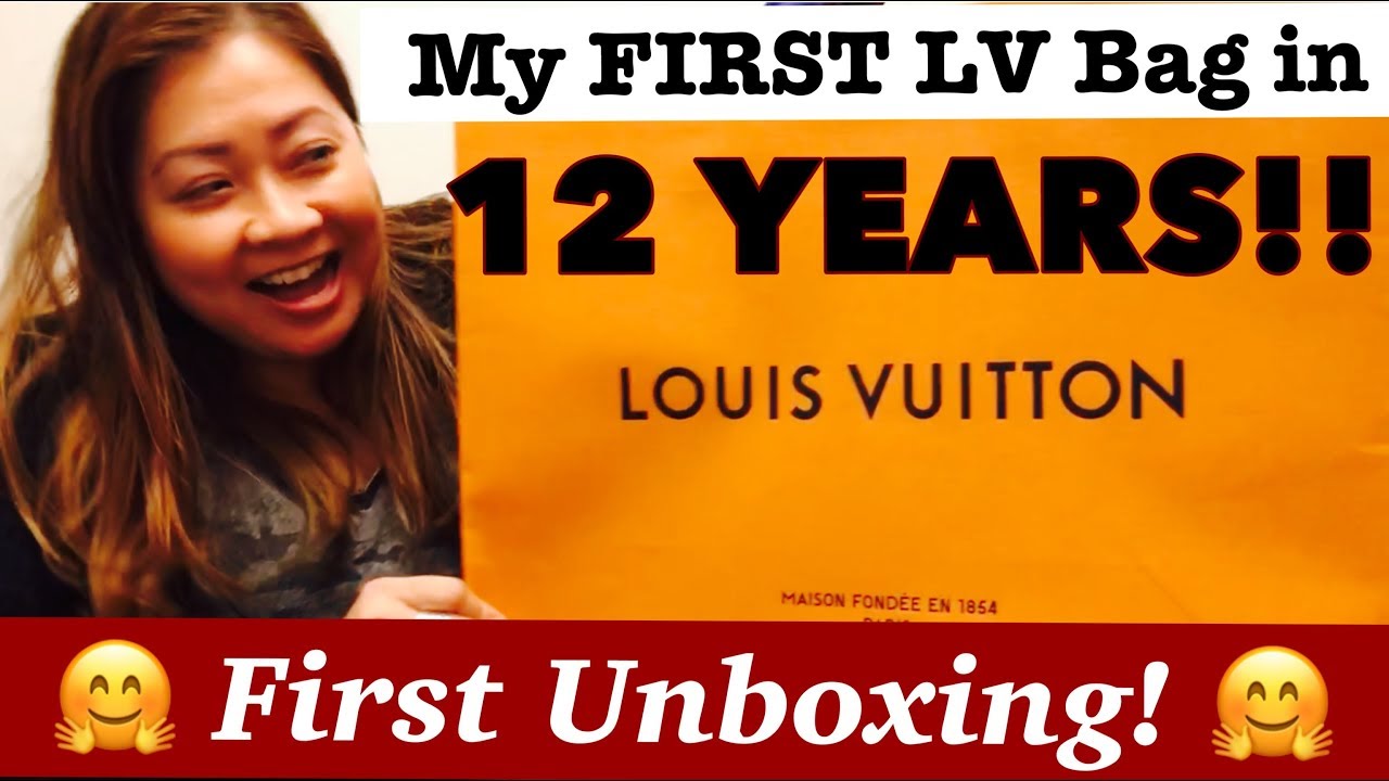 LOUIS VUITTON Neverfull MM Unboxing - FIRST LUXURY BAG IN 12 YEARS!! - YouTube