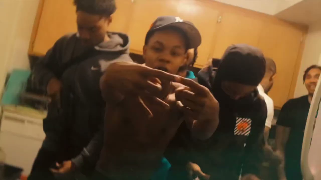 Clapp4daydayy “HotBox” ( Official Video) shot by @fatboygeezy 