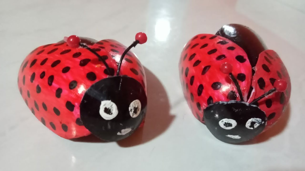 Joaninha🐞de colheres descartáveis / DO LIXO AO LUXO!