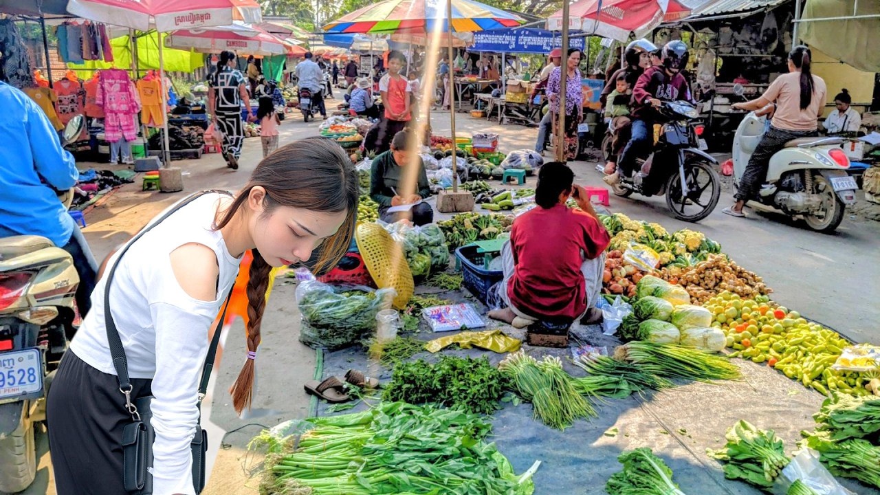 Best & Most Popular Cambodia Street Food — Morning Street Walk in Battambang City