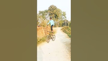 how to wheelie in cycle tutorial 17 Seconds 100 subscribe for more 100 #viral #cyclestunt #stunt