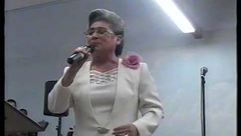 Dbora Velzquez  y sus hijos