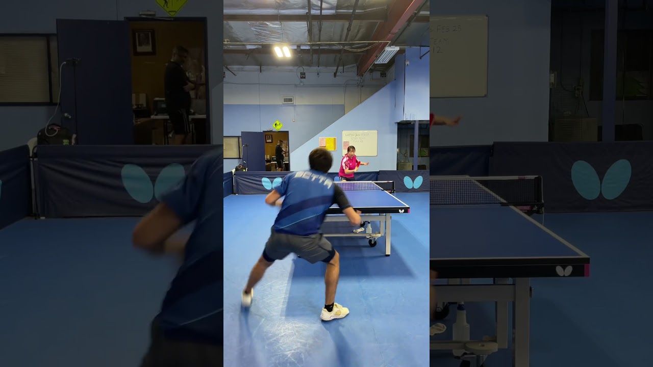 Japanese chopper visits Los Angeles. She plays against Kobe 😮