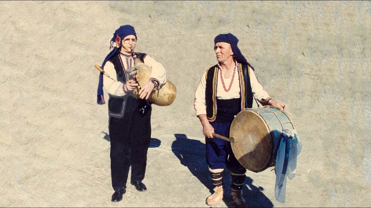 ΓΚΑΪΝΤΕΣ παίζουν παραδοσιακά Θράκης