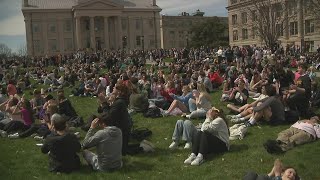 University of Iowa hosts hundreds of people for eclipse viewing party