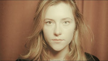 Sociedad Síntrica Dodecafónica - Walking on a Cloud (Music Video)