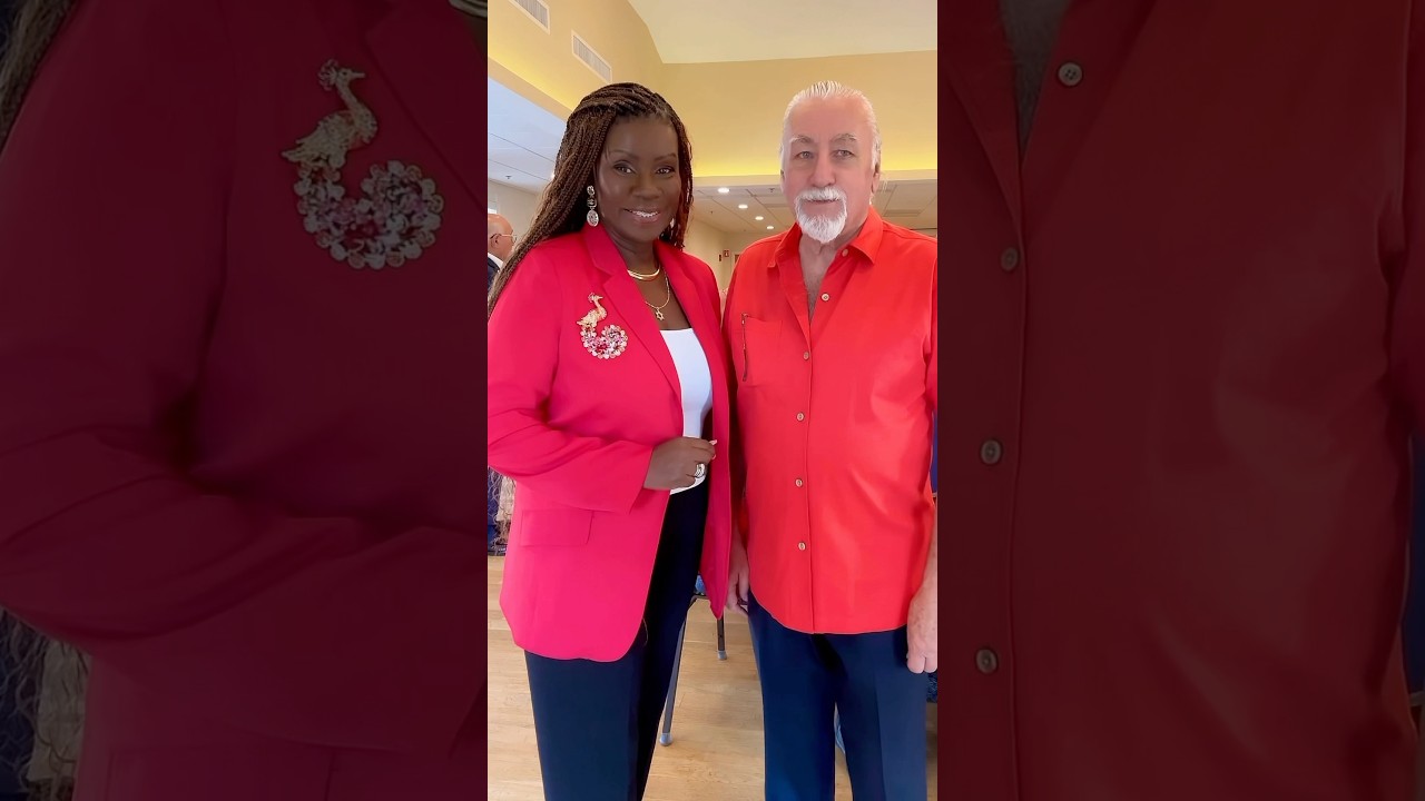 All I wanted was a cute couple pic… but Marine mode was ON😂 