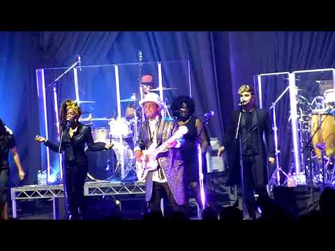 Culture Club &quot;Time (Clock of the Heart)&quot; (Live in St Louis MO 09-06-2018) - YouTube