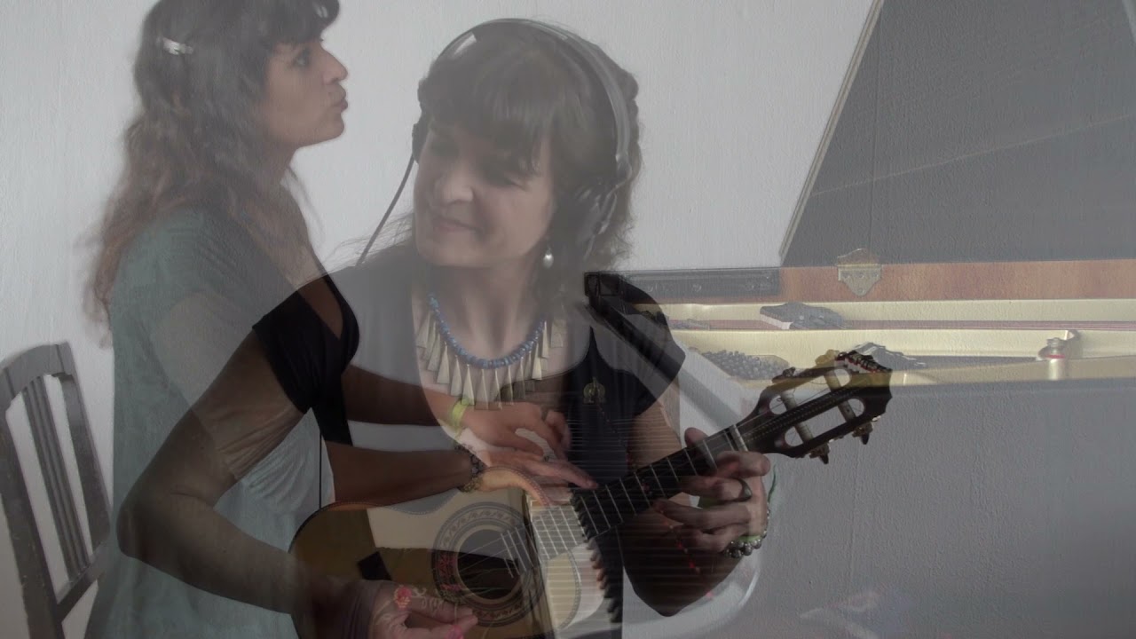 Tomando um Chopin by Elizabeth Fadel