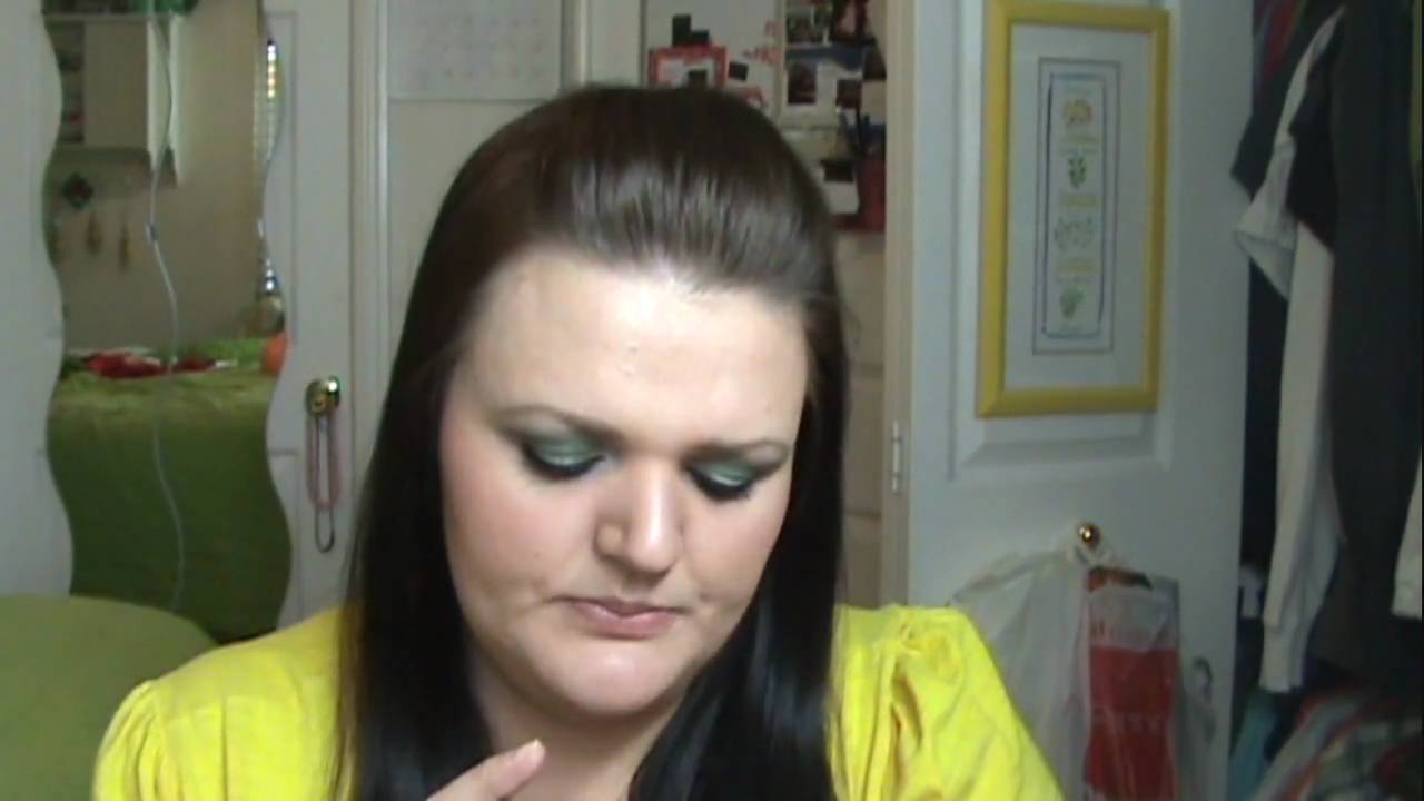 Glamour Doll Eyes Review & Tutorial