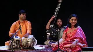 Rangi Sari Gulabi - Manjusha Patil