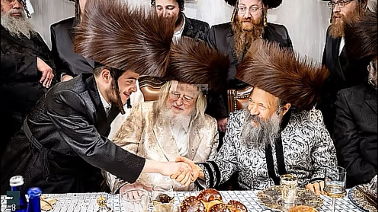 האדמו״ר ממונקאטש ערך שבע ברכות בביתו לבן העסקן הנמרץ ר׳ משה מרגרטן: תיעוד מיוחד מאוד