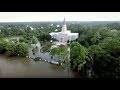 A Flood of Rescuers