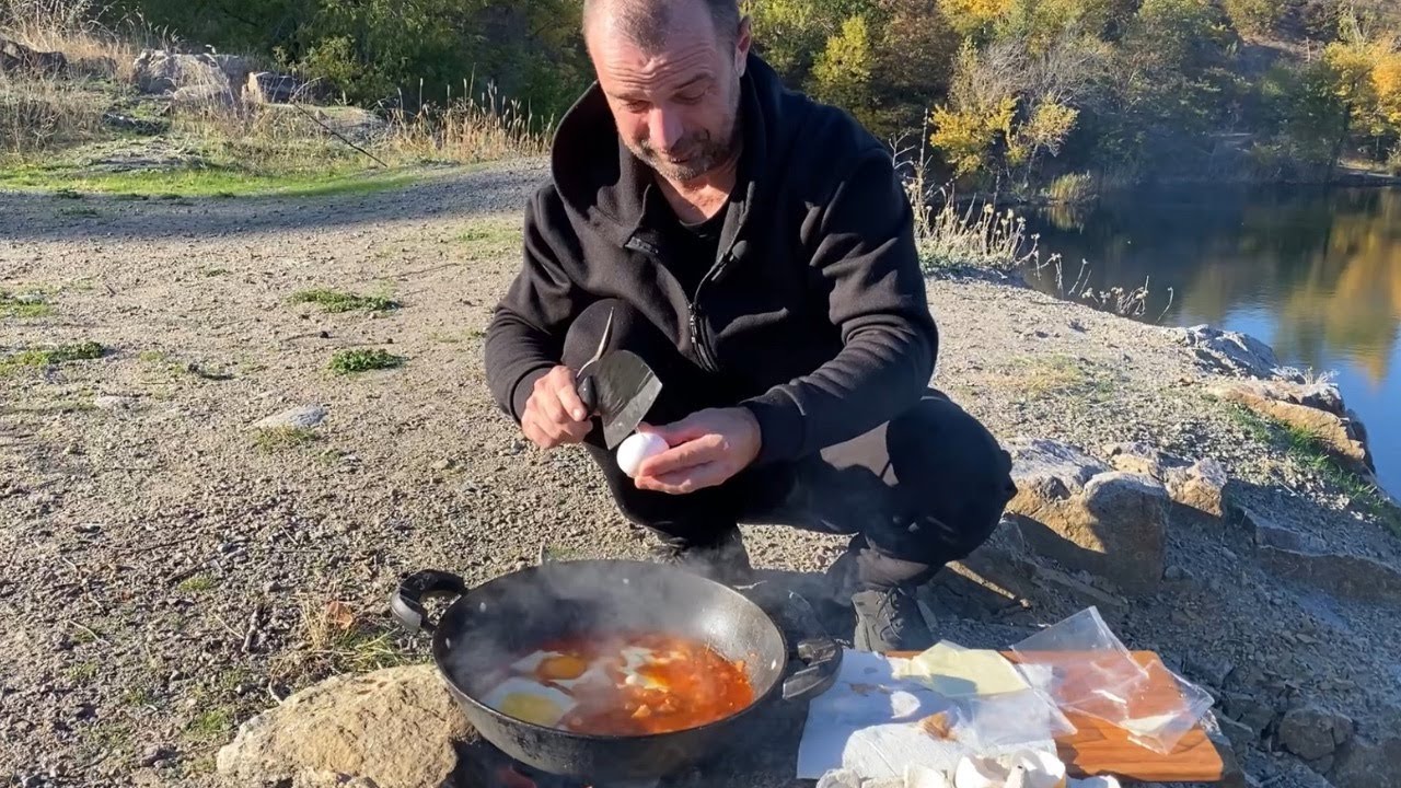 З'їли пательню - Шакшука по Українські - Пекельні крашанки!