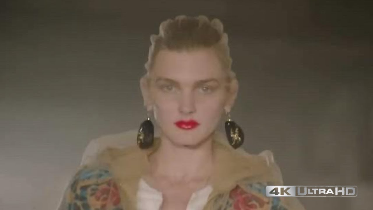 Undercover SS24 Runway Show - 4k Ultra HD