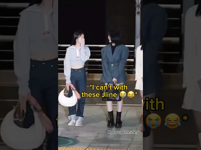 Momo’s little laugh tells it all 😭😂 #twice #kpop #mina #sana #twicemomo #twiceconcert #twiceedit class=