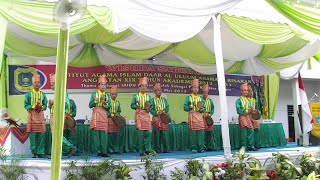 PERFORMA NASYID IAIDU ASAHAN PADA WISUDA TAHUN 2013