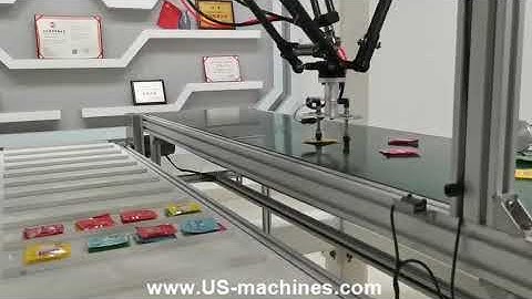 Automatic robot hand sorting feeding machine for bags sachet pouch