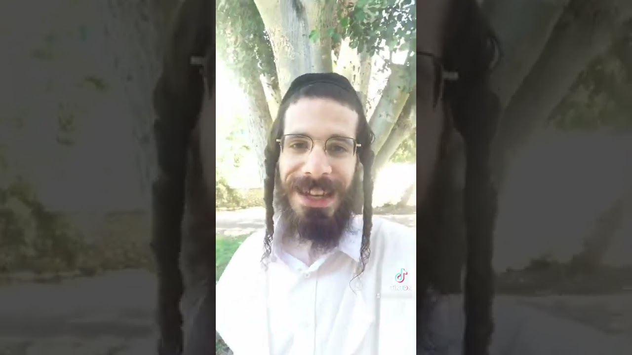 לא חייבים ללכת עם שמונה בגדים בקיץ, וללבוש צבעוני זה גם יפה! 😍