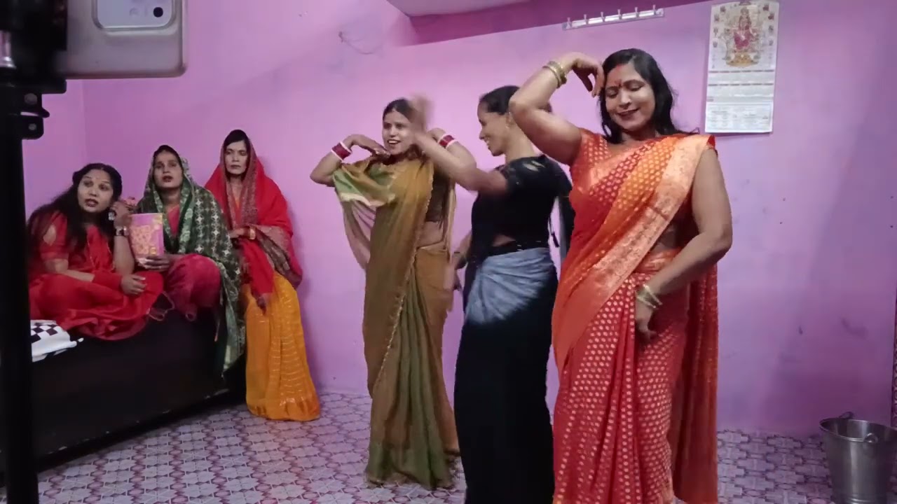 तू तो कला भावारवा मैं गोर बालमा पति पत्नी नोक झोक देहाती नाच गीत ♥️😀😂😂😂😂 ट्रेडिंग वीडियो 