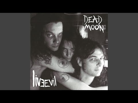 Putar Animal - Dead Moon