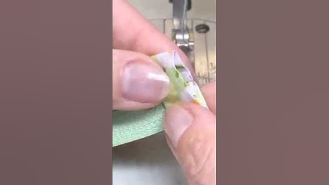 How to Sew the Neatest Zipper Tab Ends !  #sewing #zippertabs #sewinghacks