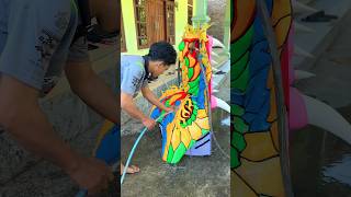 Ritual Layangan naga mandi sebelum terbang #layangan #kite #kopdarlayang #festivallayang #naga