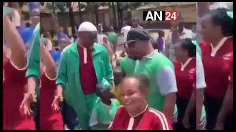 M C OLUOMO VISITS PRIMARY SCHOOL IN LAGOS TO MAKES HIS 100 DAYS IN OFFICES