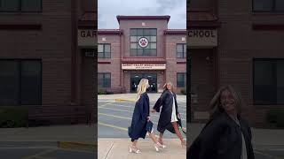 College Graduation photos with best friend 🫶🏼♥️🥹