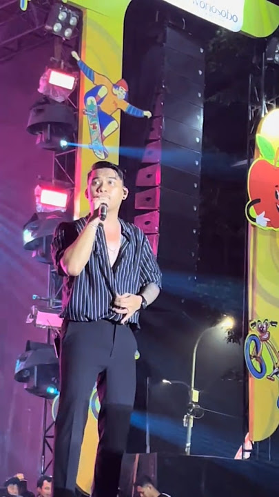 GILGA SAHID MENYANYIKAN LAGU FULL SENYUM DI WONOSOBO #happy #gilgasahid