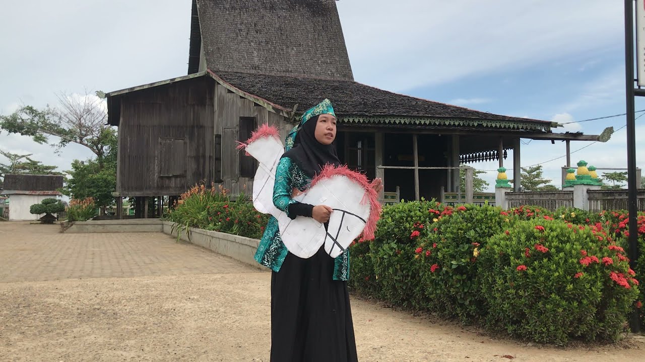 Event Budaya Tahunan 2021 Festival Bakisah Bahasa Banjar 06 Siti Nazwa MA Hidayatullah Martapura