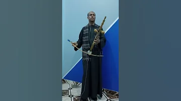 النجم عماد الاسيوطي قابلني بالاشواق في عنينا على الربابه 
